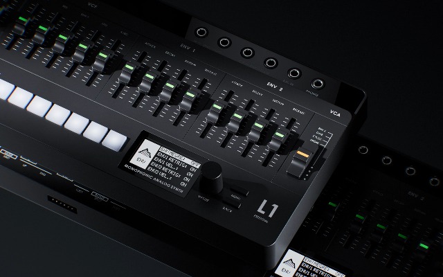 Amazon.com: Donner ESSENTIAL L1 Synthesizer with 64-Step